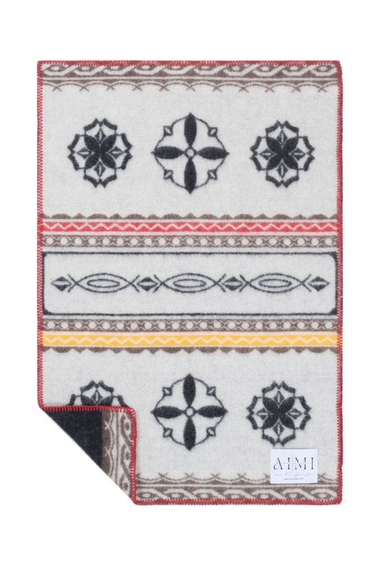 Aimi of Sapmi Ullpläd Hearva Färg 65x90cm